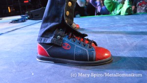 KIX kicks.